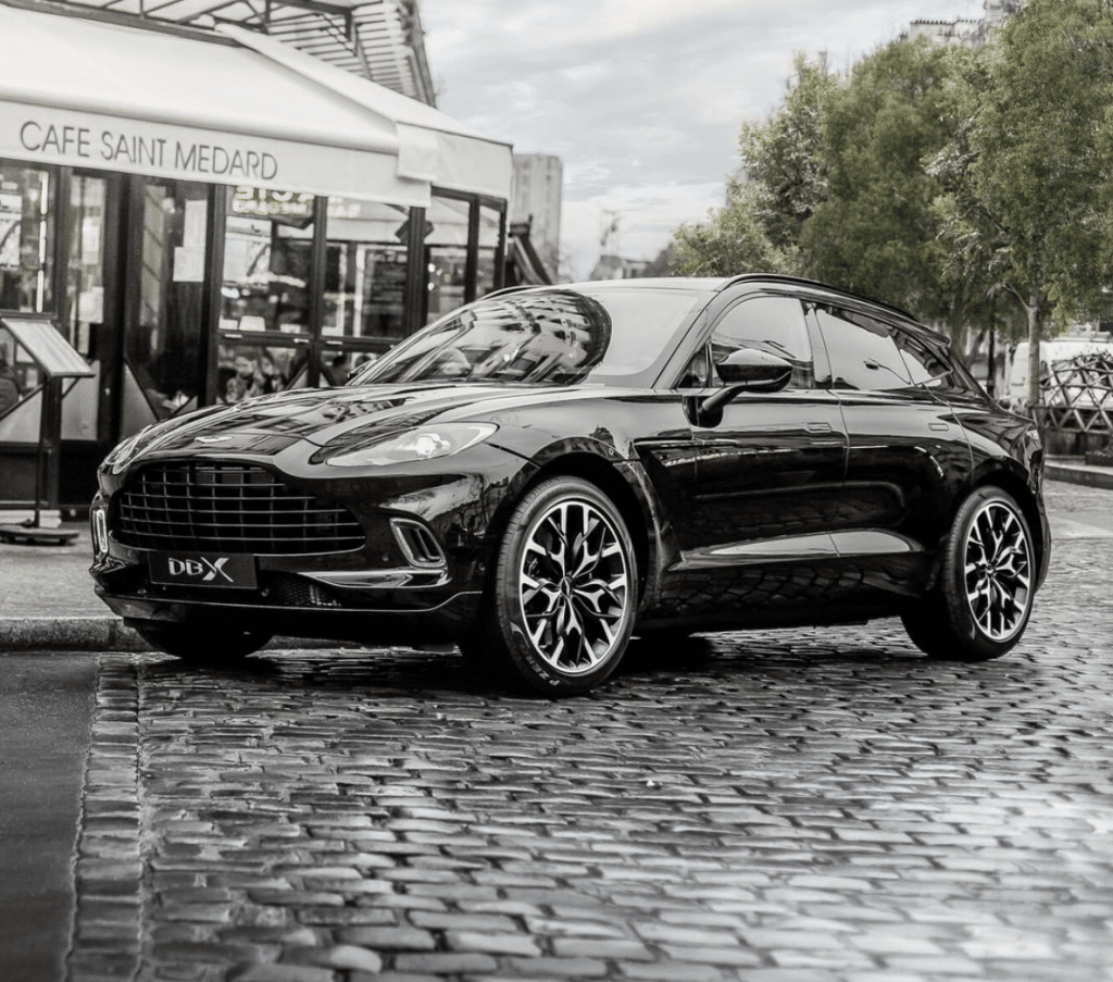 Aston Martin DBX
