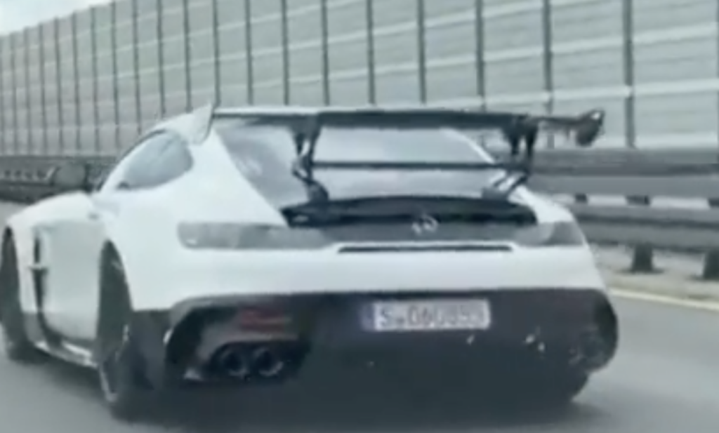 Mercedes AMG GT Black Series 1 1