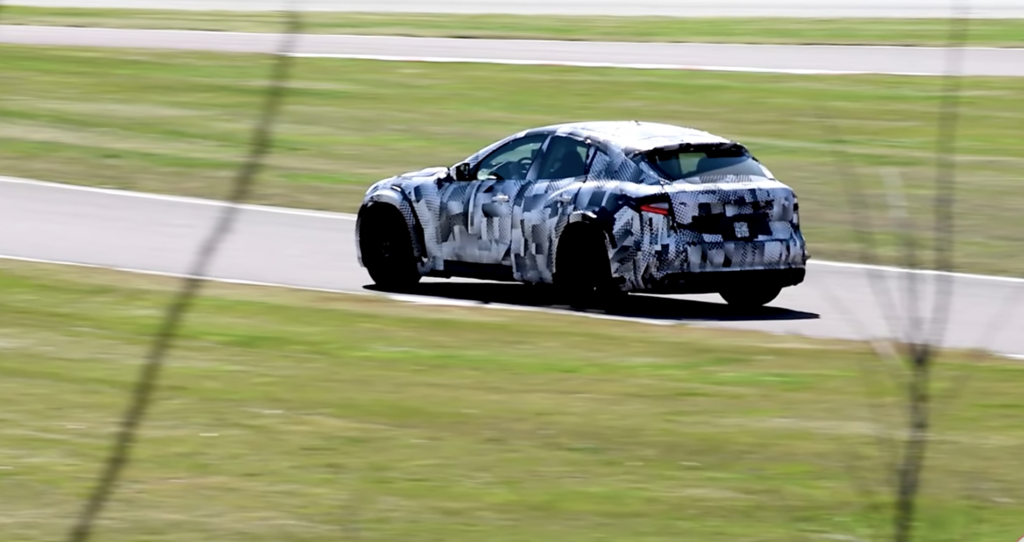 ferrari purosangue 4