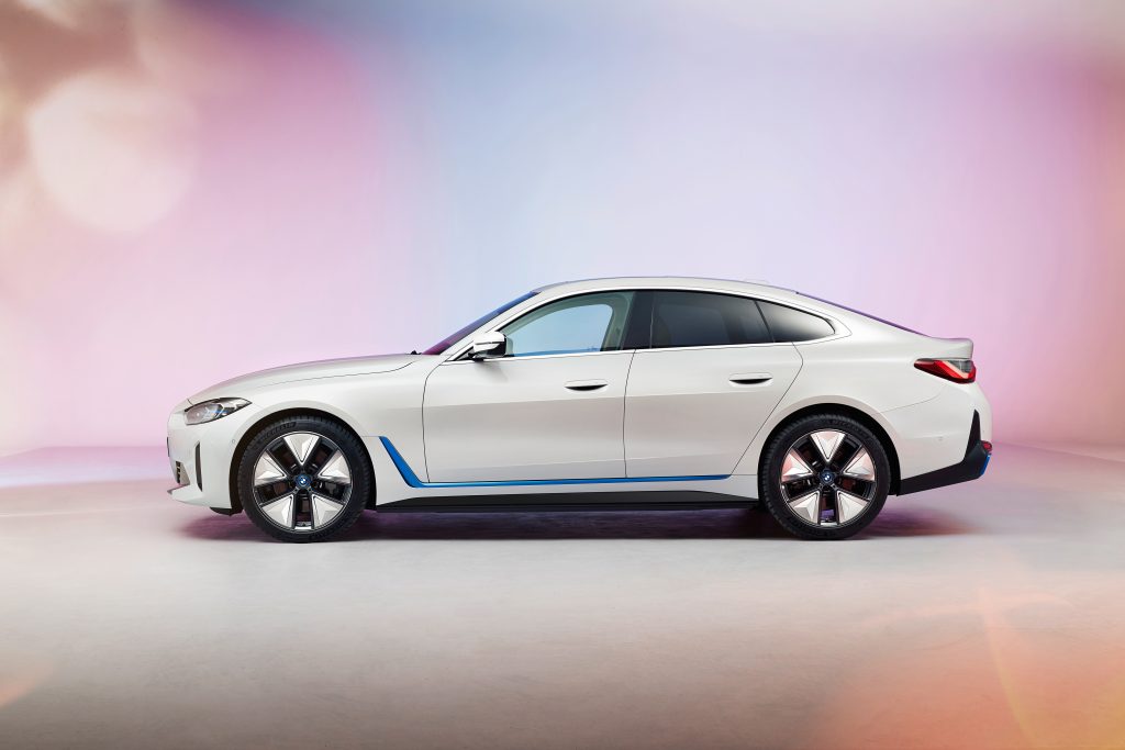 BMW i4 3