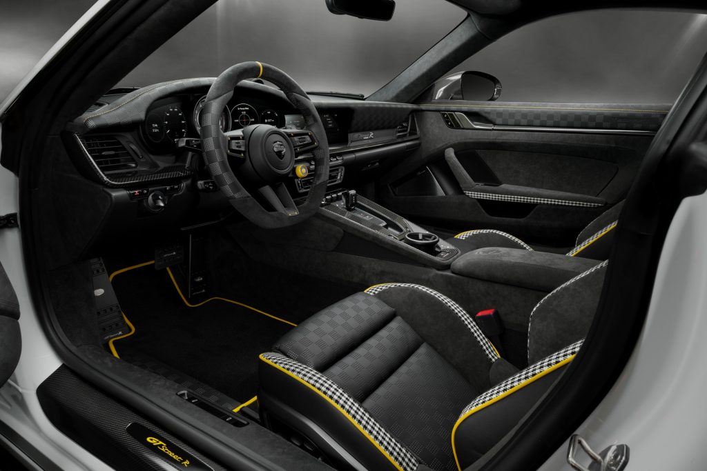 2021 TECHART GTstreet R 16