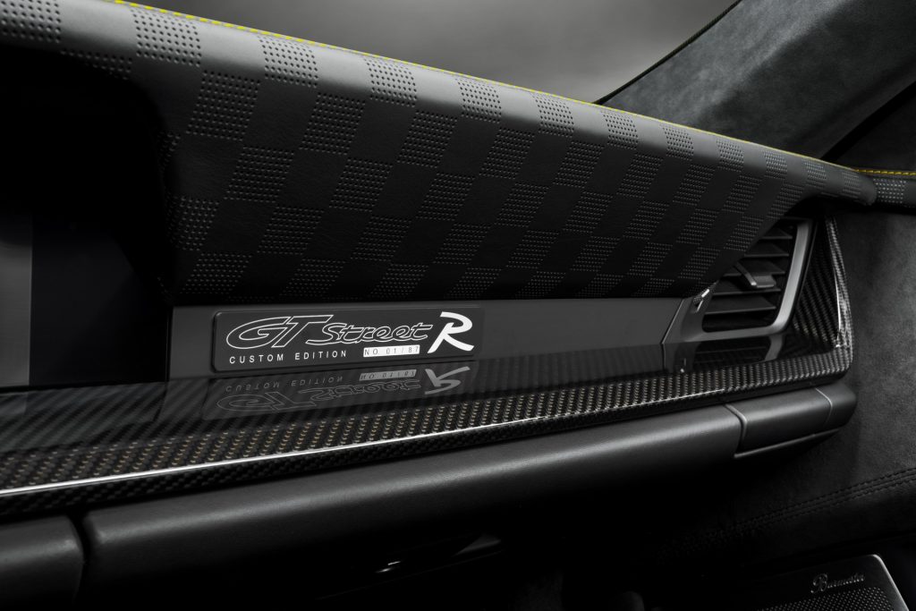 2021 TECHART GTstreet R 26