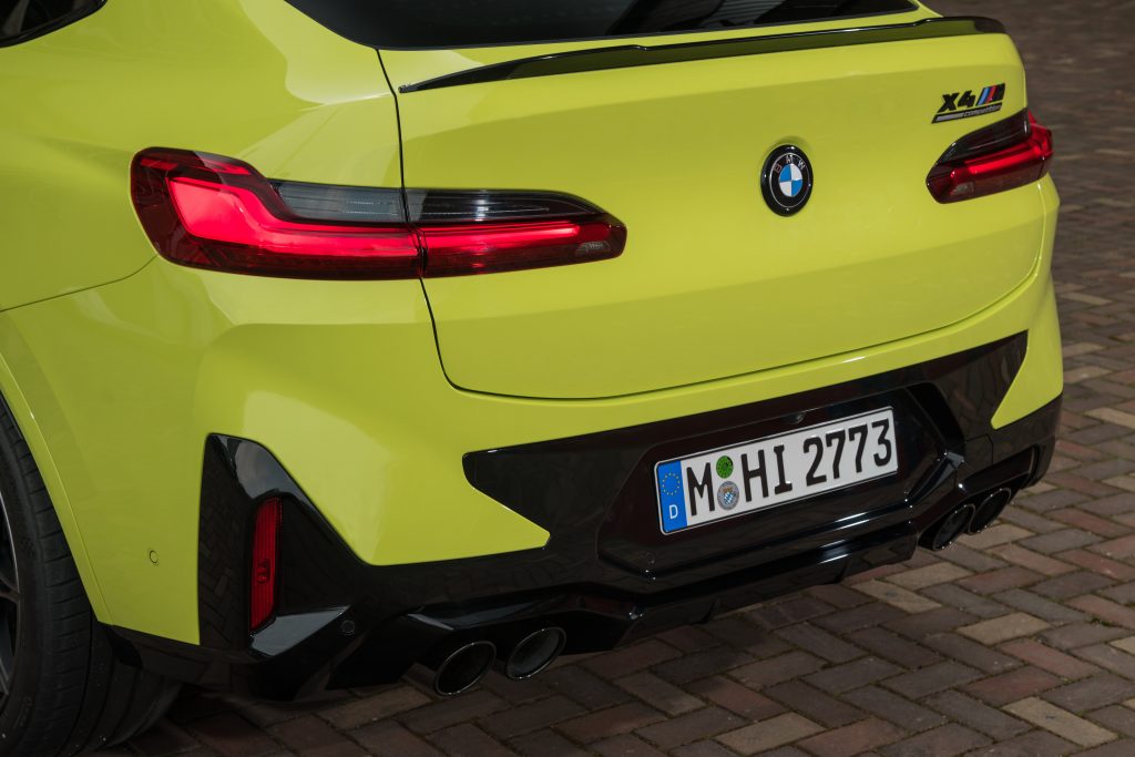 Arrière X4M