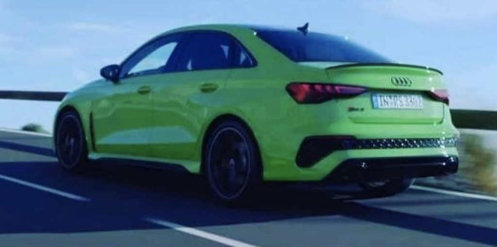 La nouvelle Audi RS3 en fuite avant sa présentation audi RS3 2