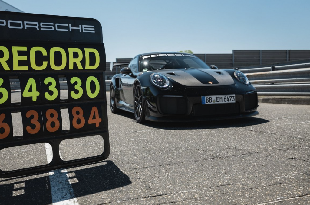 porsche gt2 rs nurburgring 3