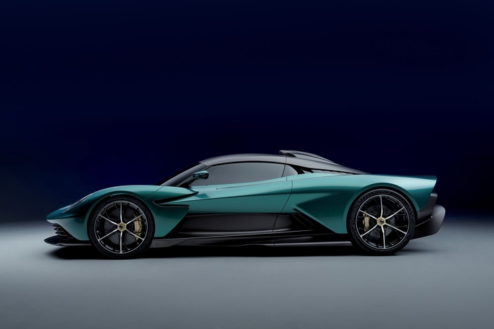 Aston Martin Valhalla (2021) : une supercar hybride de plus de 900 ch Aston Martin Valhalla 1