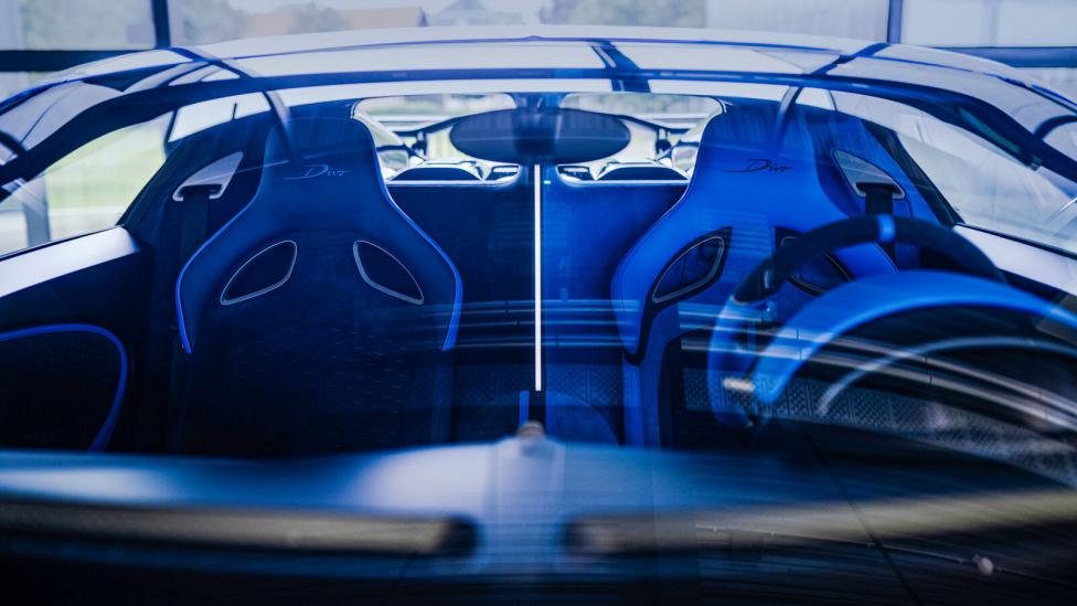 Derniere Bugatti Divo 7