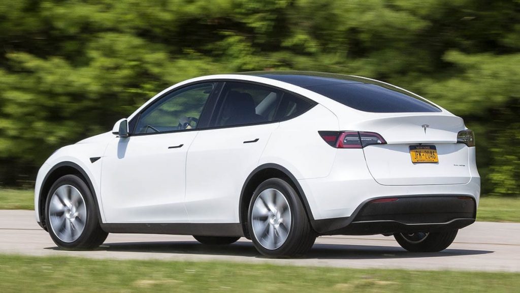Tesla Model Y 1