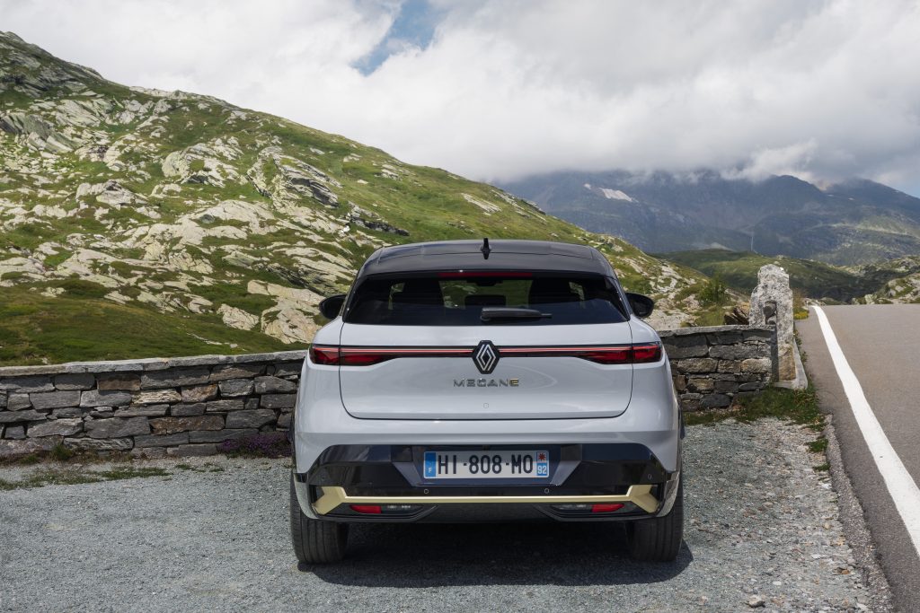 Renault Mégane E-Tech : toutes les infos sur la compacte électrique renault megane electrique 11