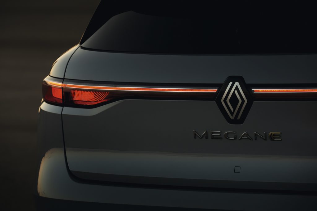 Renault Mégane E-Tech : toutes les infos sur la compacte électrique renault megane electrique 3