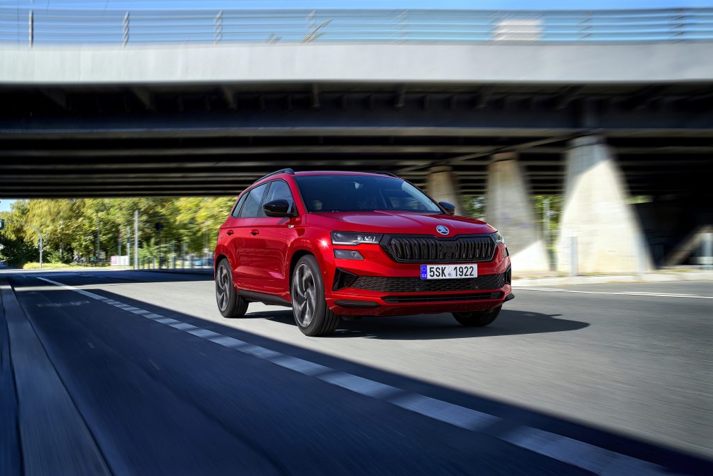 Le Skoda Karoq passe par la case restylage Nouveau KAROQ Sportline 1