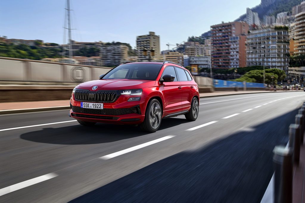 Le Skoda Karoq passe par la case restylage Nouveau KAROQ Sportline 15