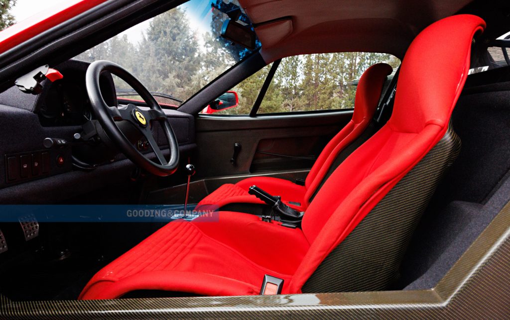 Ferrari F40 8