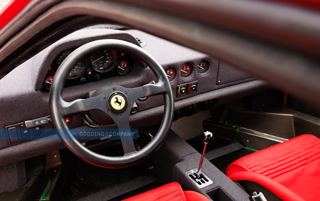 Ferrari F40 9