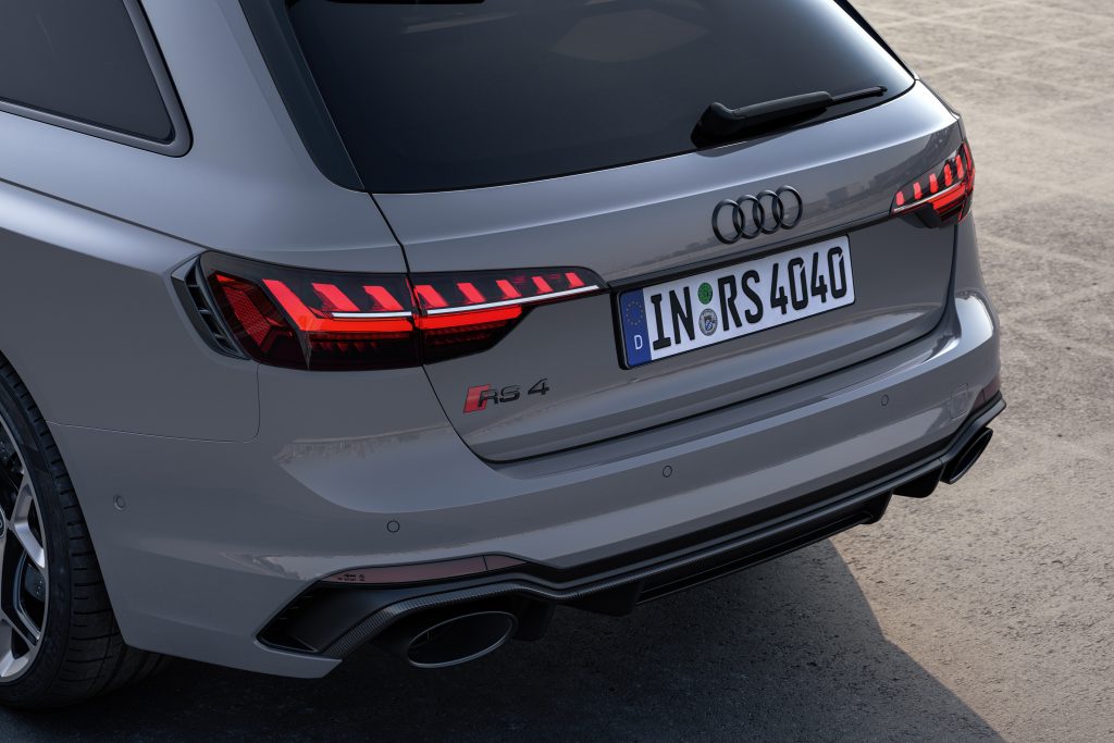 Audi RS4 Avant et RS5 : un nouveau pack Compétition Audi RS4 Avant Échappement RS Sport Plus
