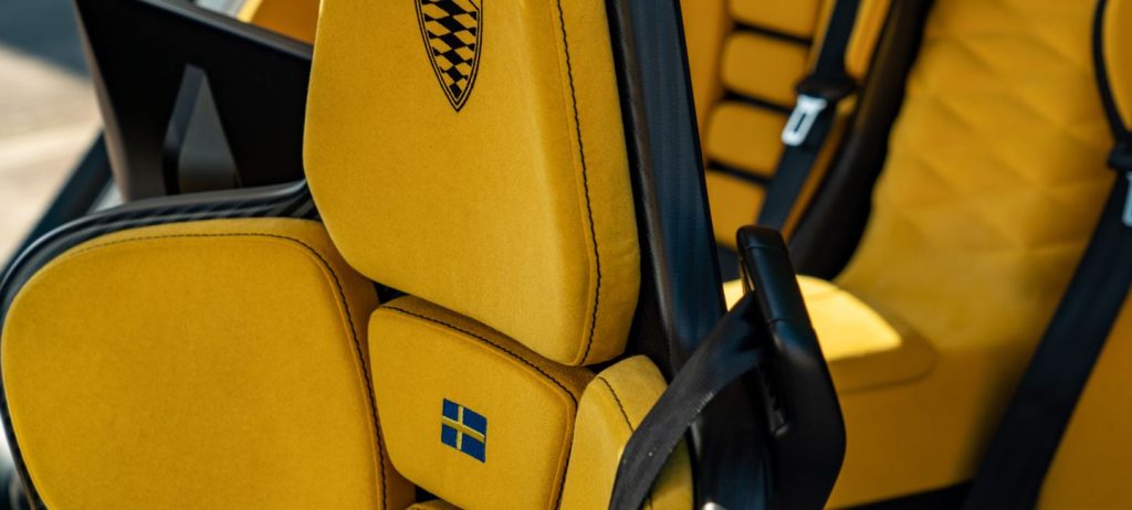 interior header