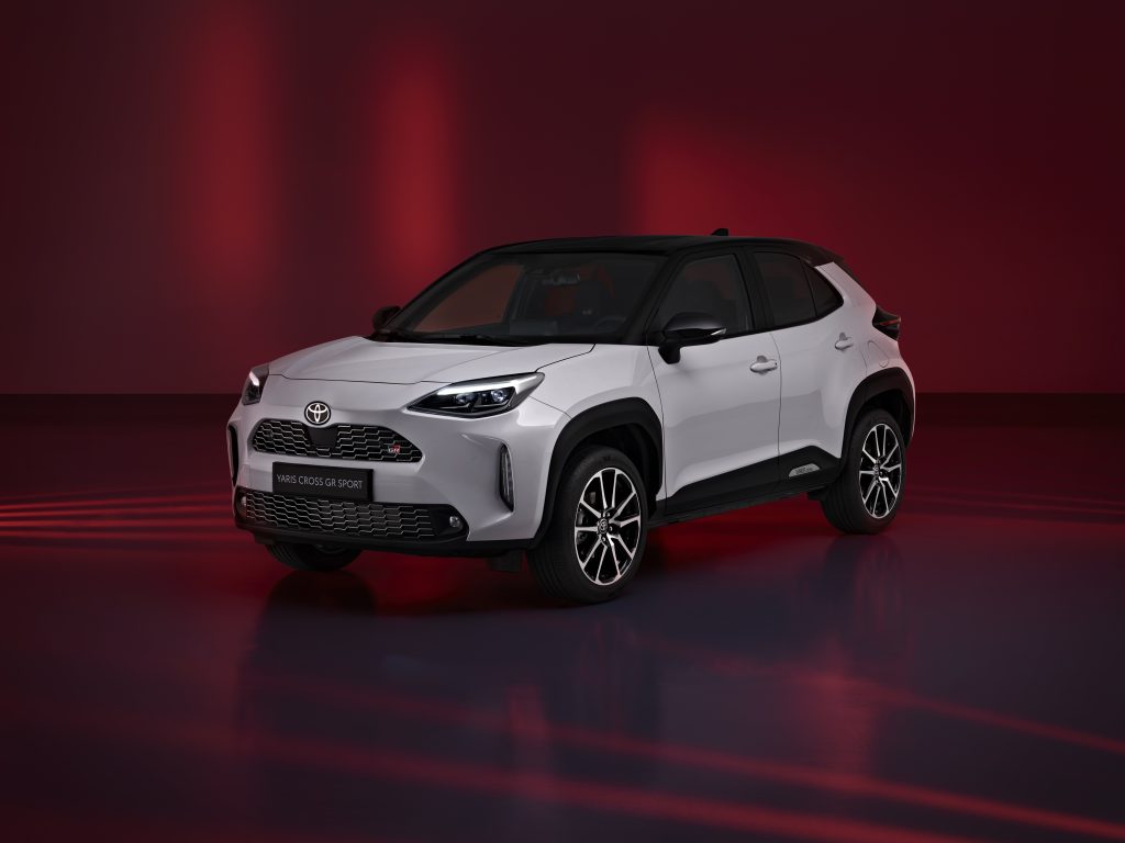 toyota yaris cross