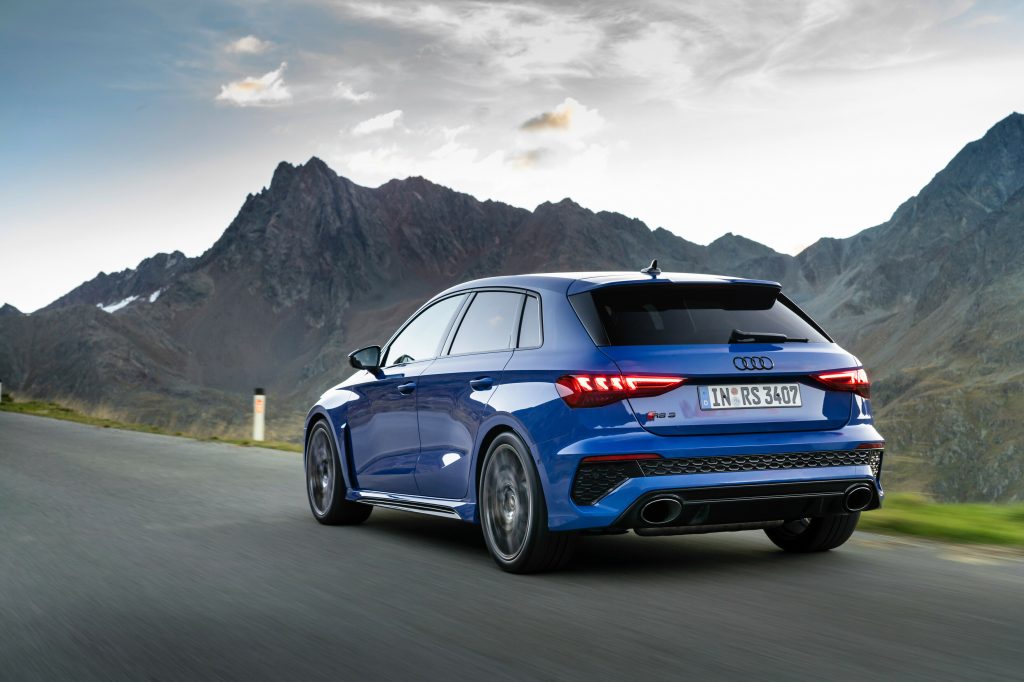 Audi RS3 Performance Edition 11