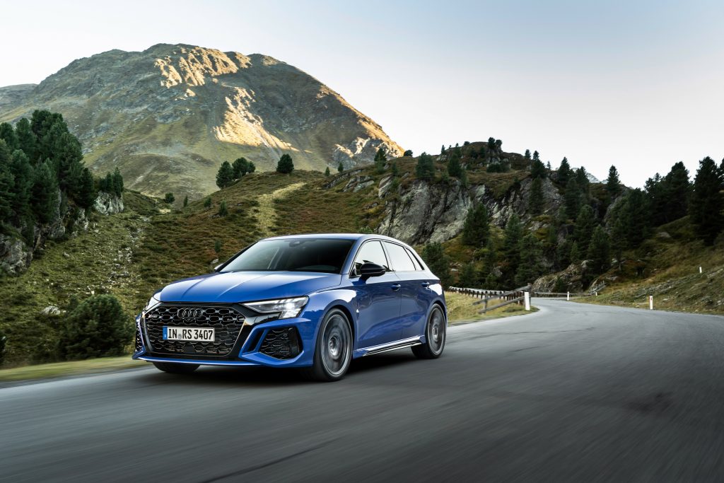 Audi RS3 Performance Edition 8