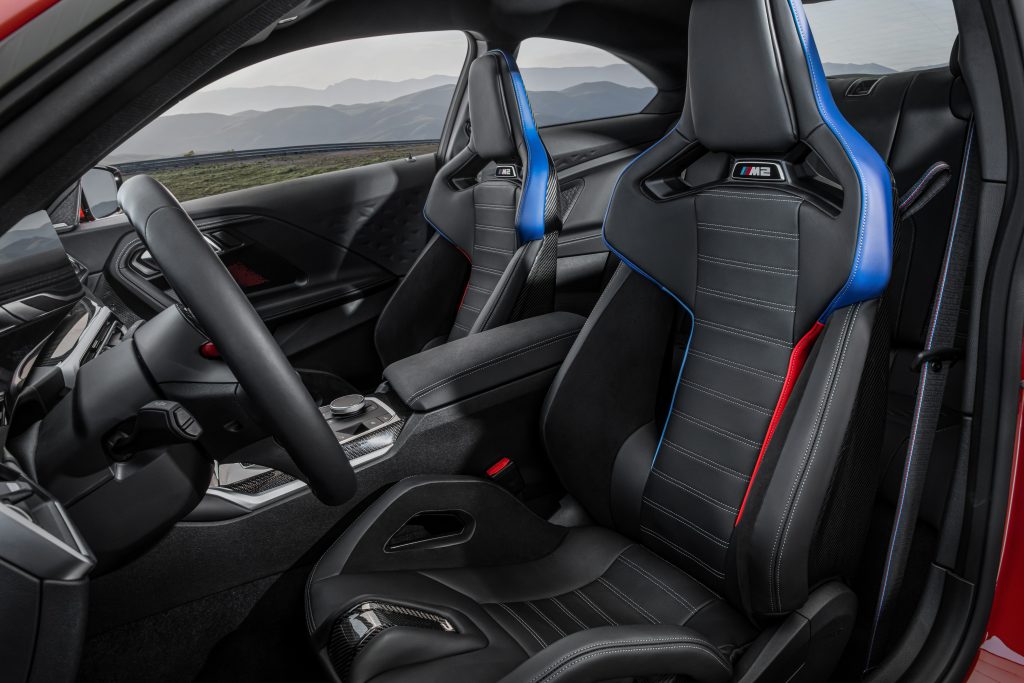 BMW M2 11