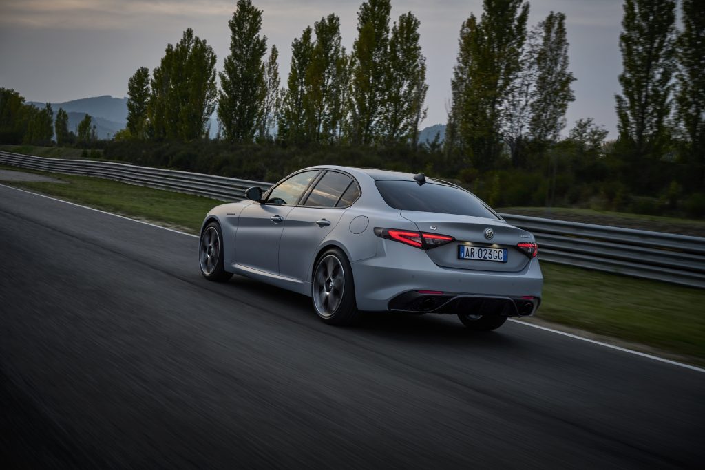 alfa romeo giulia 3