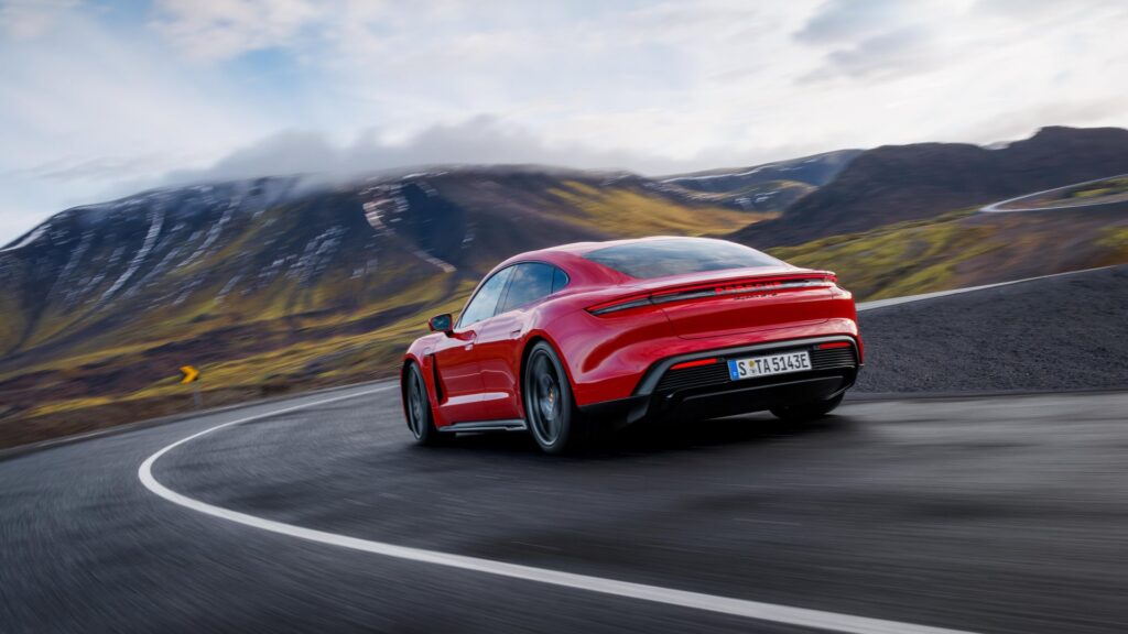 Porsche Taycan : grosse baisse des ventes en 2024, voici combien de modèles ont été immatriculés Porsche Taycan