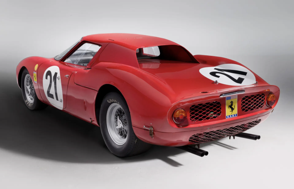 À Paris, cette Ferrari de légende victorieuse au Mans adjugée près de 35 millions d’euros ferrari 250 lm encheres 3