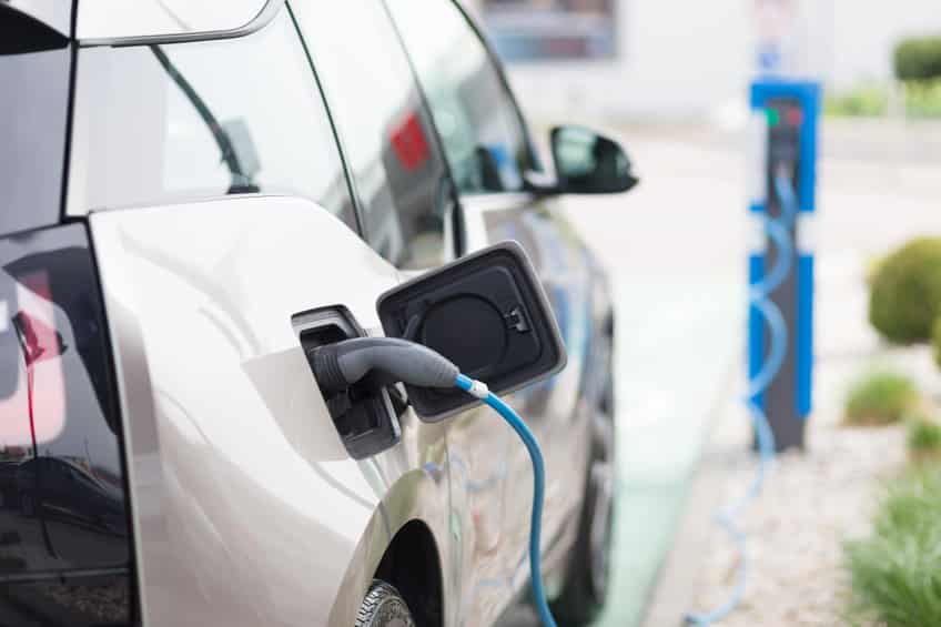 Achat d'une voiture électrique d'occasion : les erreurs à ne pas commettre acheter voiture électrique d'occasion